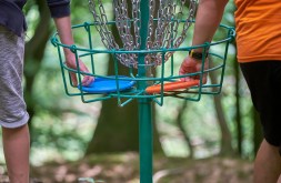 The Ultimate Beginner’s Guide to Playing Disc Golf: Everything You Need to Know